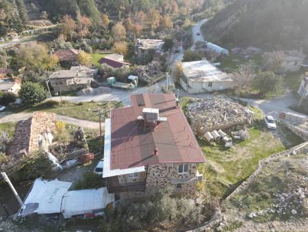 Большой дом. Подходит для гражданства с одним документом, подтверждающим право собственности