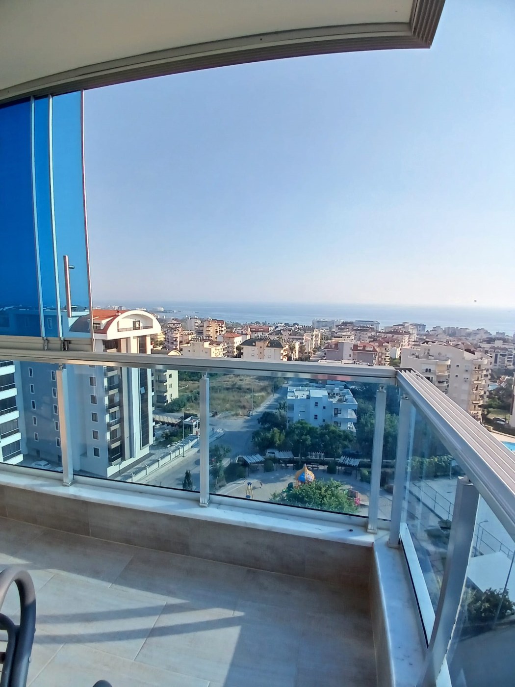For sale. Spacious 1+1 apartment with direct sea views.