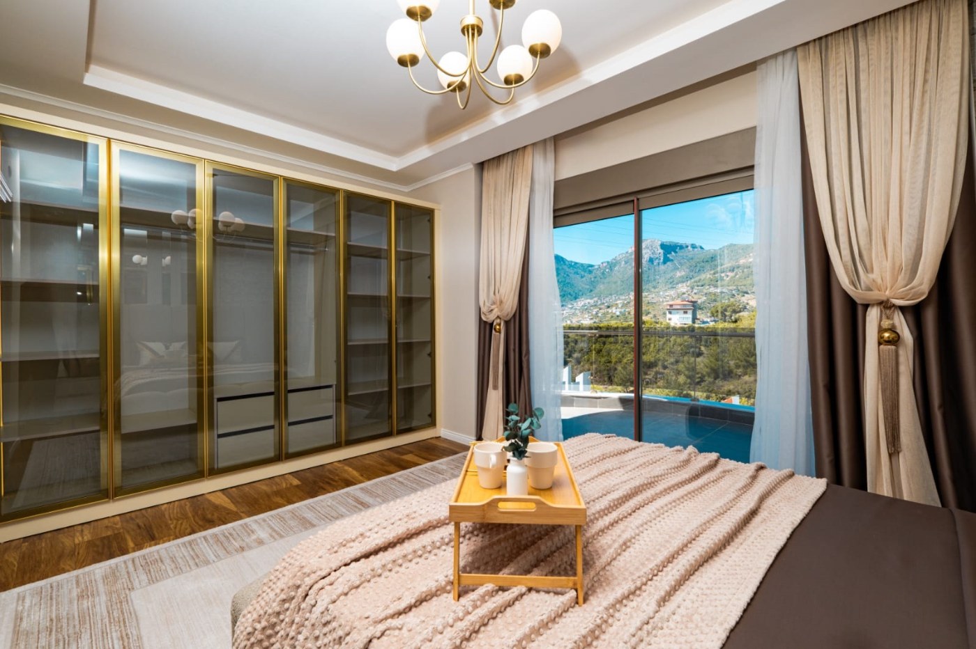 <p><font dir="auto" style="vertical-align:inherit"><font dir="auto" style="vertical-align:inherit">Продается просторная новая вилла, меблированная и обордованная. Если вы смотрите видео, смотрите видео.</font></font></p>

<p><font dir="auto" style="vertical-align:inherit"><font dir="auto" style="vertical-align:inherit">Четыре виллы расположены вплотную друг к другу, больше никакой информации, полностью независимо.</font></font></p>

<p><font dir="auto" style="vertical-align:inherit"><font dir="auto" style="vertical-align:inherit">Виллы и курорты. Площадь 250 м&sup2;.</font></font></p>

<p><font dir="auto" style="vertical-align:inherit"><font dir="auto" style="vertical-align:inherit">Частный бассейн, сад и парковка.</font></font></p>

<p><font dir="auto" style="vertical-align:inherit"><font dir="auto" style="vertical-align:inherit">Во-первых, от него нет и следа.</font></font></p>

<p><font dir="auto" style="vertical-align:inherit"><font dir="auto" style="vertical-align:inherit">В природе, сосновых лесах и чистом воздухе.</font></font></p>

<p><font dir="auto" style="vertical-align:inherit"><font dir="auto" style="vertical-align:inherit">Это первое место, где его можно использовать. Пирод.</font></font></p>

<p><font dir="auto" style="vertical-align:inherit"><font dir="auto" style="vertical-align:inherit">Прежде всего, прежде всего, граждансство.</font></font></p>

<p><font dir="auto" style="vertical-align:inherit"><font dir="auto" style="vertical-align:inherit">Общая стоимость виллы: 495 000 евро.</font></font></p>

<p><font dir="auto" style="vertical-align:inherit"><font dir="auto" style="vertical-align:inherit">Общая стоимость вилл: 560 000 евро.</font></font></p>

<p><font dir="auto" style="vertical-align:inherit"><font dir="auto" style="vertical-align:inherit">Для получения гражданства предусмотрены дополнительные расходы.</font></font></p>
