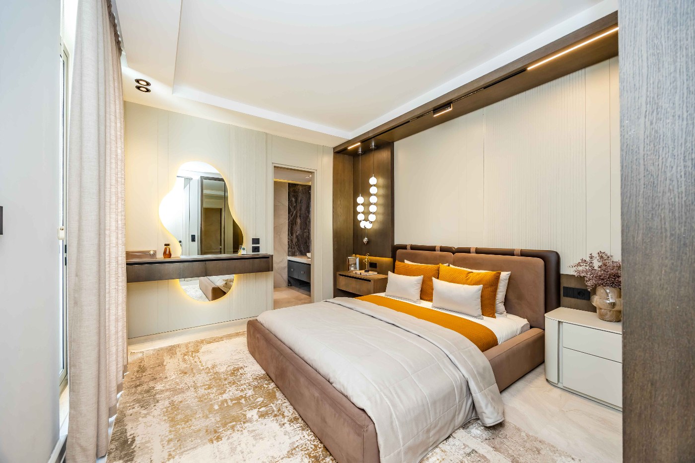 <p><font dir="auto" style="vertical-align:inherit"><font dir="auto" style="vertical-align:inherit">Киви Сансет II &mdash; Каргыджак, Аланья</font></font></p>

<p><font dir="auto" style="vertical-align:inherit"><font dir="auto" style="vertical-align:inherit">Kiwi Sunset II &mdash; это эксклюзивный проект, состоящий из четырех отдельных (частных) вилл, отличающихся современным дизайном и высоким уровнем комфорта, расположенных в районе Карджичак города Алания на земельном участке площадью 4323 м&sup2;.</font></font></p>

<p><font dir="auto" style="vertical-align:inherit"><font dir="auto" style="vertical-align:inherit">Из каждой виллы открывается вид на море, горы, окружающую природу и город Алания. Виллы оборудованы предметами роскоши, включая частные бассейны, просторные сады, лифты и многое другое.</font></font></p>

<p><font dir="auto" style="vertical-align:inherit"><font dir="auto" style="vertical-align:inherit">____________</font></font></p>

<p><font dir="auto" style="vertical-align:inherit"><font dir="auto" style="vertical-align:inherit">Основные преимущества</font></font></p>

<p><font dir="auto" style="vertical-align:inherit"><font dir="auto" style="vertical-align:inherit">Условия для получения турецкого гражданства: Виллы соответствуют требованиям программы получения турецкого гражданства за инвестиции.</font></font></p>

<p><font dir="auto" style="vertical-align:inherit"><font dir="auto" style="vertical-align:inherit">Уникальные виды: Из всех вилл открывается беспрепятственный панорамный вид на море, горы, природу и город Алания.</font></font></p>

<p><font dir="auto" style="vertical-align:inherit"><font dir="auto" style="vertical-align:inherit">Независимое проживание: Каждая вилла полностью автономна и располагает собственной частной территорией, садом и бассейном.</font></font></p>

<p><font dir="auto" style="vertical-align:inherit"><font dir="auto" style="vertical-align:inherit">Вилла B &mdash; 648 м&sup2;</font></font></p>

<p><font dir="auto" style="vertical-align:inherit"><font dir="auto" style="vertical-align:inherit">Площадь участка: 1133 м&sup2;</font></font></p>

<p><font dir="auto" style="vertical-align:inherit"><font dir="auto" style="vertical-align:inherit">Бассейн: 60 м&sup2;</font></font></p>

<p><font dir="auto" style="vertical-align:inherit"><font dir="auto" style="vertical-align:inherit">Парковка: Открытые и крытые парковочные места.</font></font></p>

<p><font dir="auto" style="vertical-align:inherit"><font dir="auto" style="vertical-align:inherit">Подвальный уровень:</font></font></p>

<p><font dir="auto" style="vertical-align:inherit"><font dir="auto" style="vertical-align:inherit">Фитнес-зал, турецкая баня (хаммам), сауна, массажный кабинет, комната для хобби, кладовая, туалет и душ.</font></font></p>

<p><font dir="auto" style="vertical-align:inherit"><font dir="auto" style="vertical-align:inherit">Первый этаж:</font></font></p>

<p><font dir="auto" style="vertical-align:inherit"><font dir="auto" style="vertical-align:inherit">Просторная гостиная и кухня открытой планировки.</font></font></p>

<p><font dir="auto" style="vertical-align:inherit"><font dir="auto" style="vertical-align:inherit">1 спальня (с гардеробной и ванной комнатой),</font></font></p>

<p><font dir="auto" style="vertical-align:inherit"><font dir="auto" style="vertical-align:inherit">Общая ванная комната и кладовая.</font></font></p>

<p><font dir="auto" style="vertical-align:inherit"><font dir="auto" style="vertical-align:inherit">Первый этаж:</font></font></p>

<p><font dir="auto" style="vertical-align:inherit"><font dir="auto" style="vertical-align:inherit">3 спальни (каждая с собственной ванной комнатой).</font></font></p>

<p><font dir="auto" style="vertical-align:inherit"><font dir="auto" style="vertical-align:inherit">Терраса.</font></font></p>

<p><font dir="auto" style="vertical-align:inherit"><font dir="auto" style="vertical-align:inherit">____________</font></font></p>

<p><font dir="auto" style="vertical-align:inherit"><font dir="auto" style="vertical-align:inherit">Вилла C &mdash; 648 м&sup2;</font></font></p>

<p><font dir="auto" style="vertical-align:inherit"><font dir="auto" style="vertical-align:inherit">Площадь участка: 1102 м&sup2;</font></font></p>

<p><font dir="auto" style="vertical-align:inherit"><font dir="auto" style="vertical-align:inherit">Бассейн: 75 м&sup2;</font></font></p>

<p><font dir="auto" style="vertical-align:inherit"><font dir="auto" style="vertical-align:inherit">Парковка: Открытая парковка. Подвальный этаж:</font></font></p>

<p><font dir="auto" style="vertical-align:inherit"><font dir="auto" style="vertical-align:inherit">Фитнес-зал, хаммам, сауна, массажный кабинет, комната для хобби, кладовая, туалет и душ.</font></font></p>

<p><font dir="auto" style="vertical-align:inherit"><font dir="auto" style="vertical-align:inherit">Первый этаж:</font></font></p>

<p><font dir="auto" style="vertical-align:inherit"><font dir="auto" style="vertical-align:inherit">Просторная гостиная и кухня открытой планировки.</font></font></p>

<p><font dir="auto" style="vertical-align:inherit"><font dir="auto" style="vertical-align:inherit">1 спальня (с гардеробной и ванной комнатой),</font></font></p>

<p><font dir="auto" style="vertical-align:inherit"><font dir="auto" style="vertical-align:inherit">Общая ванная комната и кладовая.</font></font></p>

<p><font dir="auto" style="vertical-align:inherit"><font dir="auto" style="vertical-align:inherit">Второй этаж:</font></font></p>

<p><font dir="auto" style="vertical-align:inherit"><font dir="auto" style="vertical-align:inherit">3 спальни (каждая с собственной ванной комнатой).</font></font></p>

<p><font dir="auto" style="vertical-align:inherit"><font dir="auto" style="vertical-align:inherit">терраса.</font></font></p>

<p><font dir="auto" style="vertical-align:inherit"><font dir="auto" style="vertical-align:inherit">____________</font></font></p>

<p><font dir="auto" style="vertical-align:inherit"><font dir="auto" style="vertical-align:inherit">Расстояния</font></font></p>

<p><font dir="auto" style="vertical-align:inherit"><font dir="auto" style="vertical-align:inherit">Центр города Аланья: 17 км</font></font></p>

<p><font dir="auto" style="vertical-align:inherit"><font dir="auto" style="vertical-align:inherit">Пляж/море: 4 км</font></font></p>

<p><font dir="auto" style="vertical-align:inherit"><font dir="auto" style="vertical-align:inherit">Аэропорт Алания-Газипаша: 30 км.</font></font></p>

<p><font dir="auto" style="vertical-align:inherit"><font dir="auto" style="vertical-align:inherit">Аэропорт Анталии: 140 км</font></font></p>
