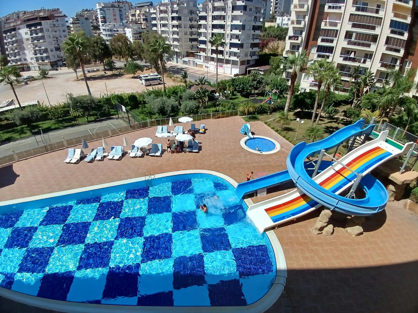 Cozy apartment with a sea view, private sandy beach
