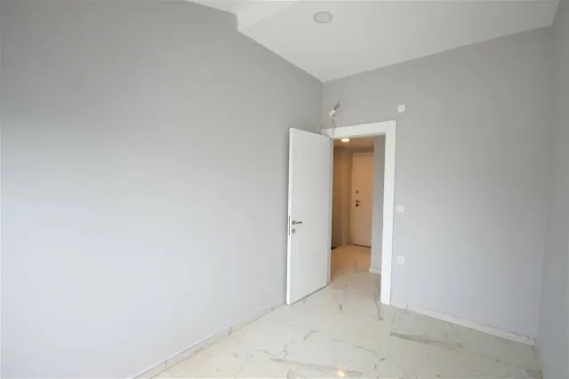 <p>The Voyace Residence is located in the Avsallar district of Alanya, close to Incekum Forest Park and its pleasant beach, and will undoubtedly be one of the best projects in all of Alanya.</p>

<p>On the site; There is an outdoor swimming pool, heated indoor swimming pool, Turkish bath, sauna, steam room, relaxation room, fitness, cinema, children's playground, game room and barbecue area.</p>

<p>There will be plenty of sun loungers and umbrellas on the sun terrace surrounding the outdoor pool, while there will also be a full-time site attendant, CCTV, on-site parking and free Wi-Fi in social areas. The beach approximately 1500 meters south will be served by a regular shuttle bus.</p>

<p>Construction will start in May 2021 and is planned to be completed in June 2022.</p>

<p>We can offer an interest-free payment plan for this project, with payments made in equal installments (monthly or quarterly) throughout the construction period.</p>
