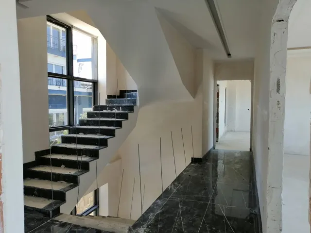 <p>New huge villa with panoramic views of the sea and green surroundings. Final construction work is underway and the new owner can choose the style and design - handrails for stairs, plumbing, lighting, you can equip a fitness room, sauna or dressing room. Each window offers panoramic sea views. The villa has a good area of land with young trees and a private pool. At the buyer's request, we can fully furnish the villa with new household appliances and furniture. The villa area is 400 m2, 3 floors, land area is 679 m2. When purchasing a villa, you can obtain citizenship.</p>
