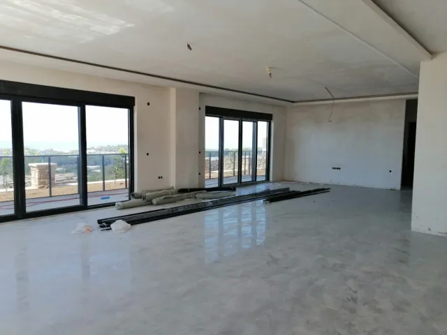 <p>New huge villa with panoramic views of the sea and green surroundings. Final construction work is underway and the new owner can choose the style and design - handrails for stairs, plumbing, lighting, you can equip a fitness room, sauna or dressing room. Each window offers panoramic sea views. The villa has a good area of land with young trees and a private pool. At the buyer's request, we can fully furnish the villa with new household appliances and furniture. The villa area is 400 m2, 3 floors, land area is 679 m2. When purchasing a villa, you can obtain citizenship.</p>
