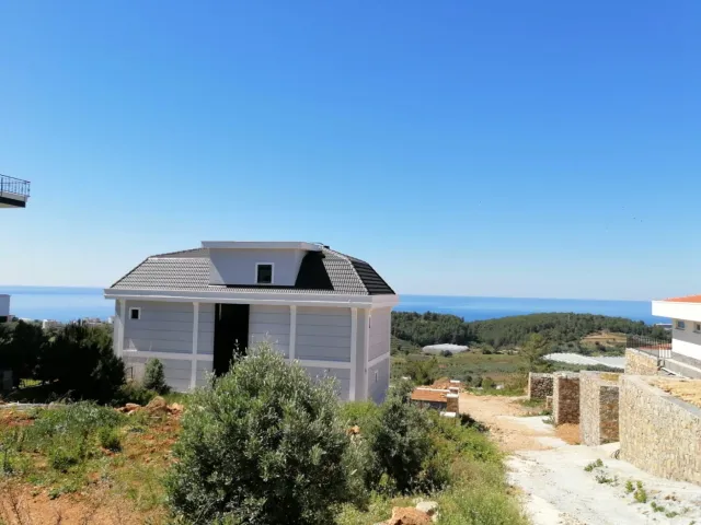 <p>New huge villa with panoramic views of the sea and green surroundings. Final construction work is underway and the new owner can choose the style and design - handrails for stairs, plumbing, lighting, you can equip a fitness room, sauna or dressing room. Each window offers panoramic sea views. The villa has a good area of land with young trees and a private pool. At the buyer's request, we can fully furnish the villa with new household appliances and furniture. The villa area is 400 m2, 3 floors, land area is 679 m2. When purchasing a villa, you can obtain citizenship.</p>
